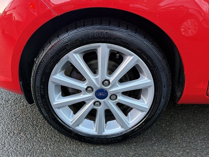 Used Ford Fiesta 2016 for sale - 77227889: Photo 41