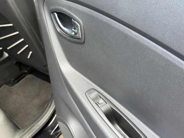 Used Renault Captur 2016 for sale - 76261006: Photo 26