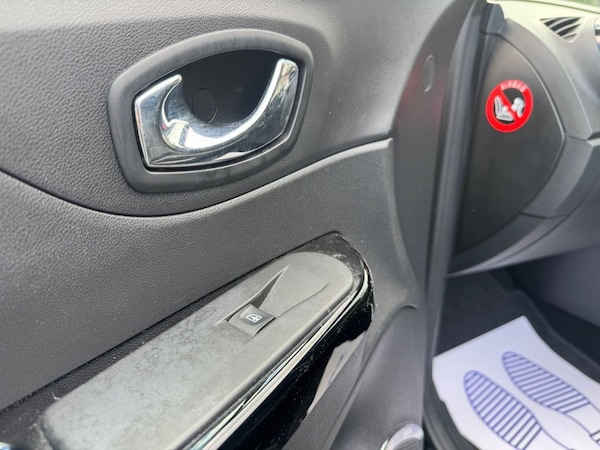 Used Renault Captur 2016 for sale - 76261006: Photo 27