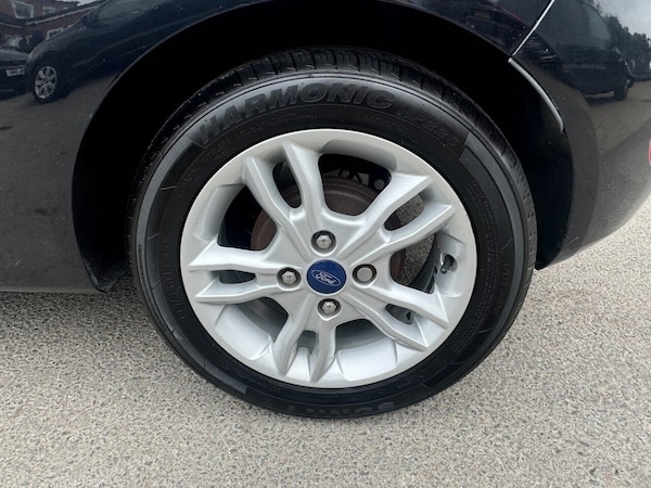 Used Ford Fiesta 2014 for sale - 76256481: Photo 25