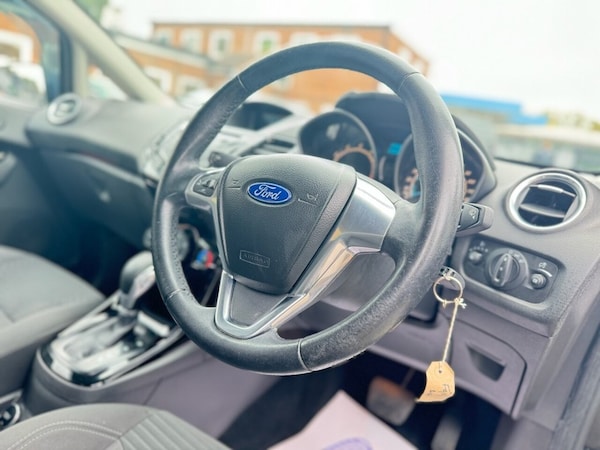 Used Ford Fiesta 2014 for sale - 76256481: Photo 3