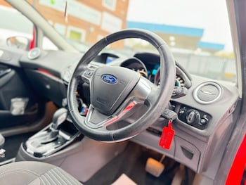 Used Ford Fiesta 2016 for sale - 76273918: Photo 3