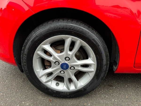 Used Ford Fiesta 2016 for sale - 76273918: Photo 46