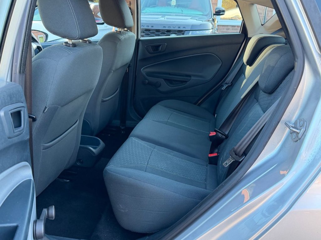 Used Ford Fiesta 2011 for sale - 76642728: Photo 16