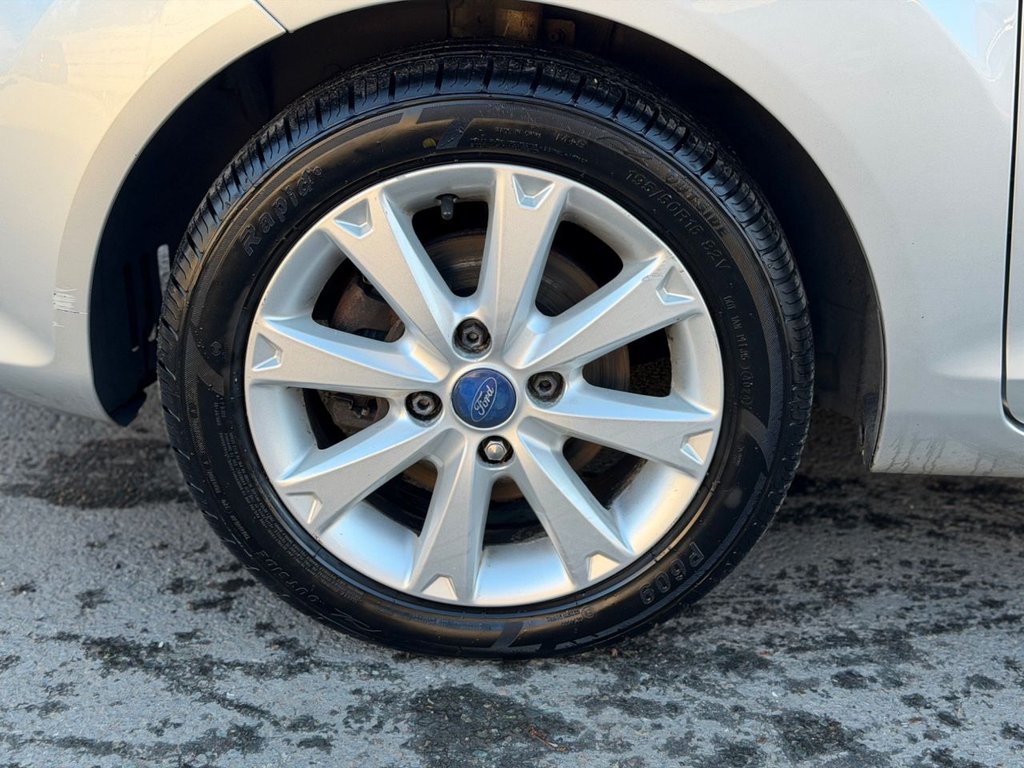 Used Ford Fiesta 2011 for sale - 76642728: Photo 27