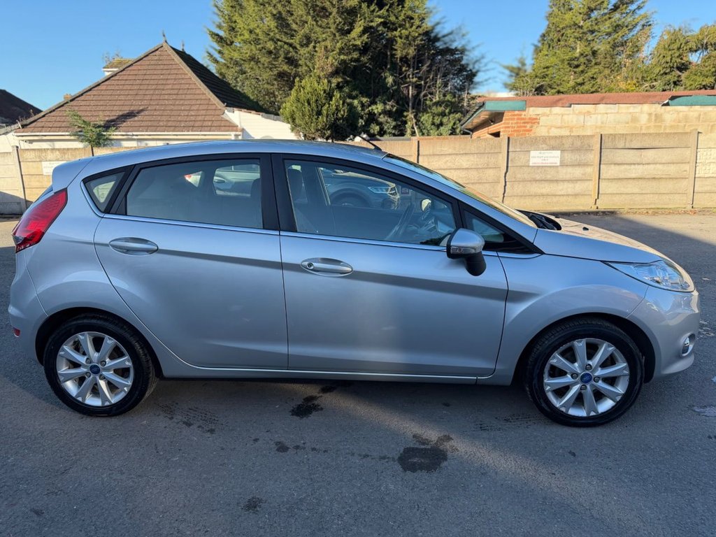 Used Ford Fiesta 2011 for sale - 76642728: Photo 6