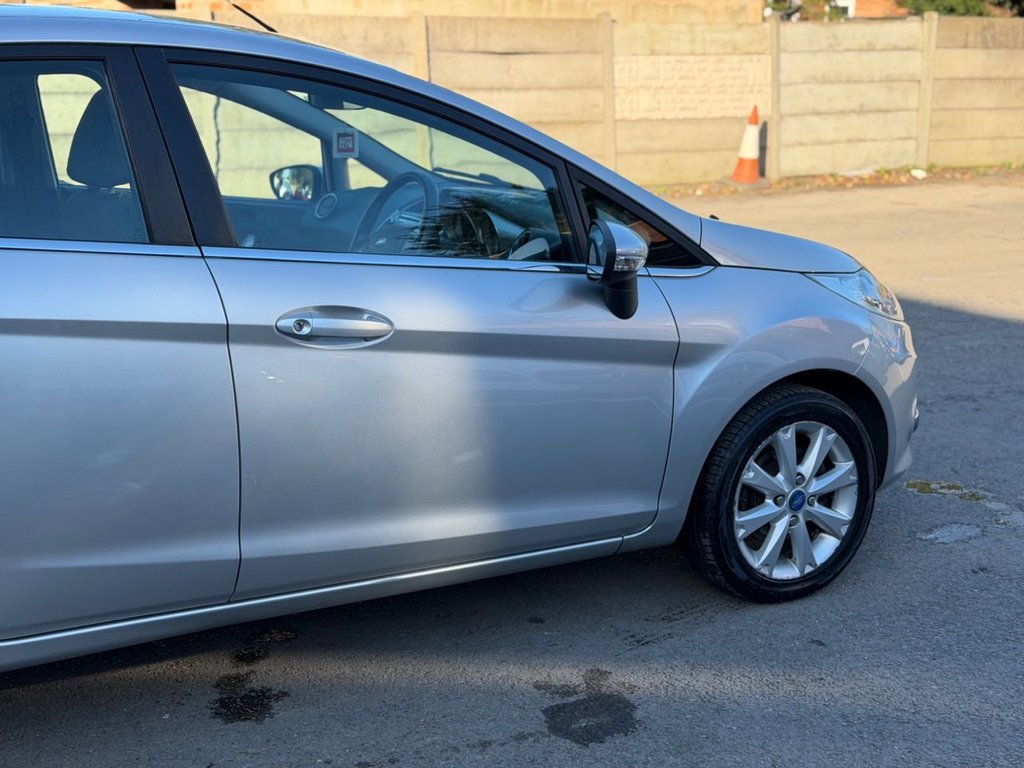Used Ford Fiesta 2011 for sale - 76642728: Photo 8