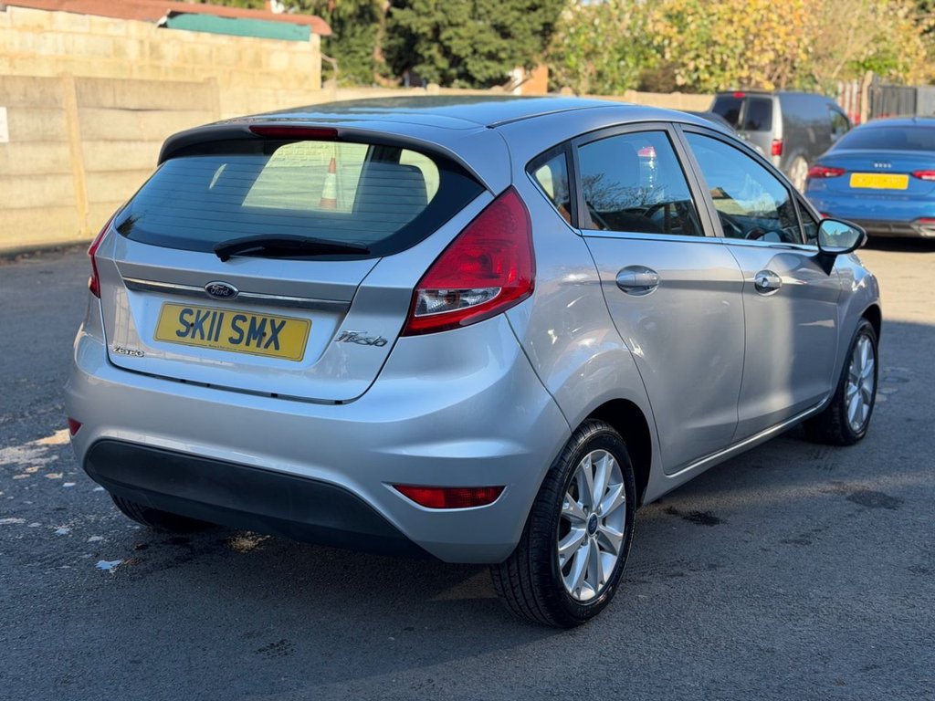 Used Ford Fiesta 2011 for sale - 76642728: Photo 9