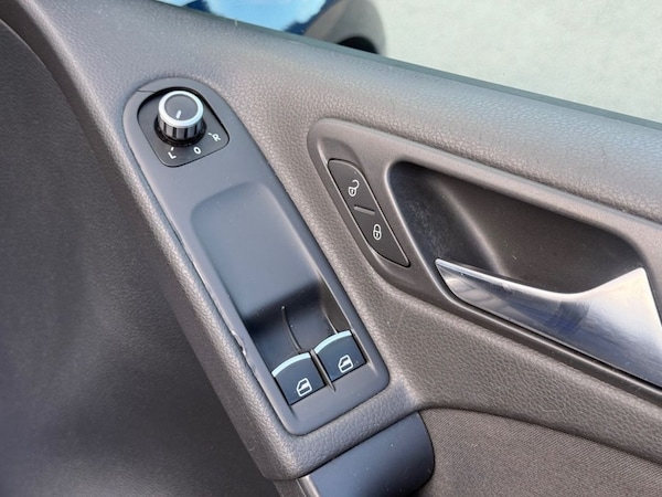 Used Volkswagen Golf 2009 for sale - 76261016: Photo 27