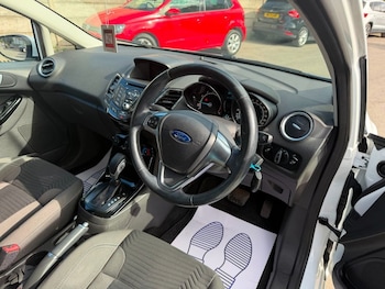 Used Ford Fiesta 2016 for sale - 79608222: Photo