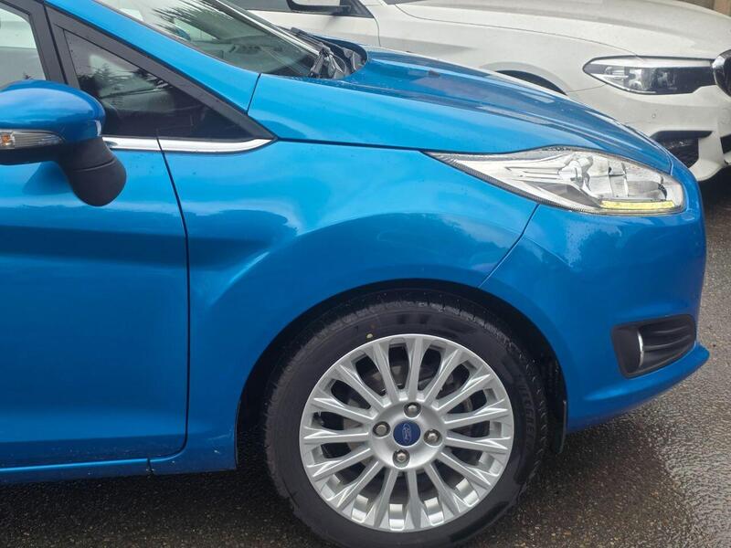 Used Ford Fiesta 2014 for sale - 77276938: Photo 4