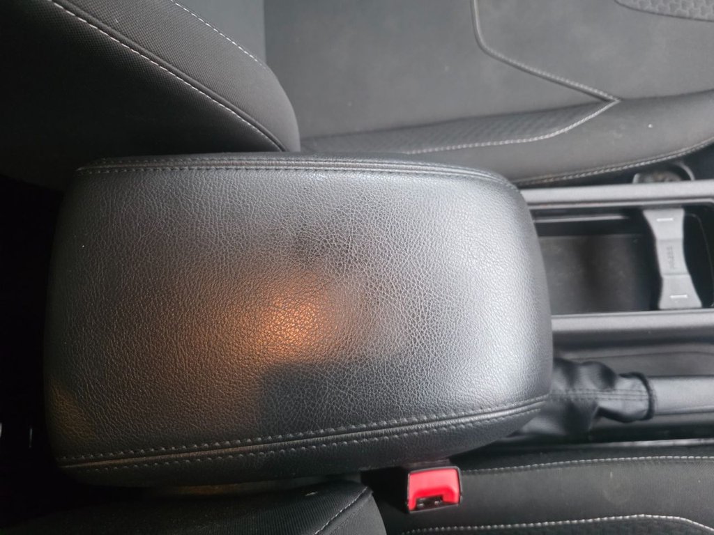 Used Ford Focus 2017 for sale - 76406529: Photo 34