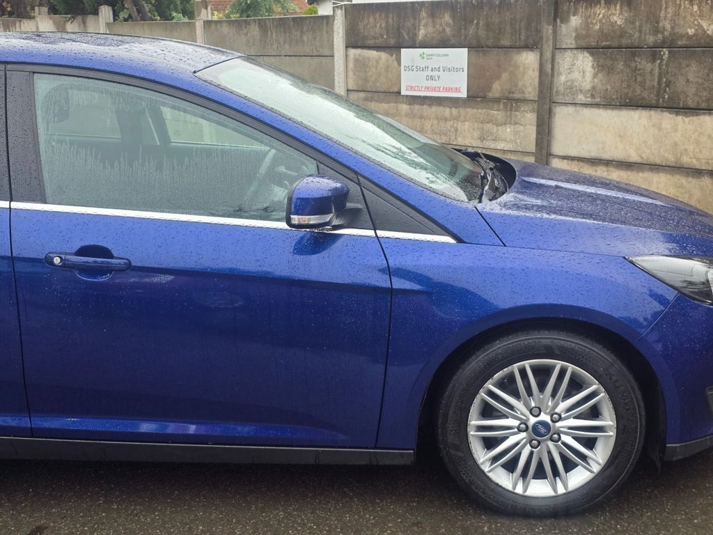 Used Ford Focus 2017 for sale - 76406529: Photo 4