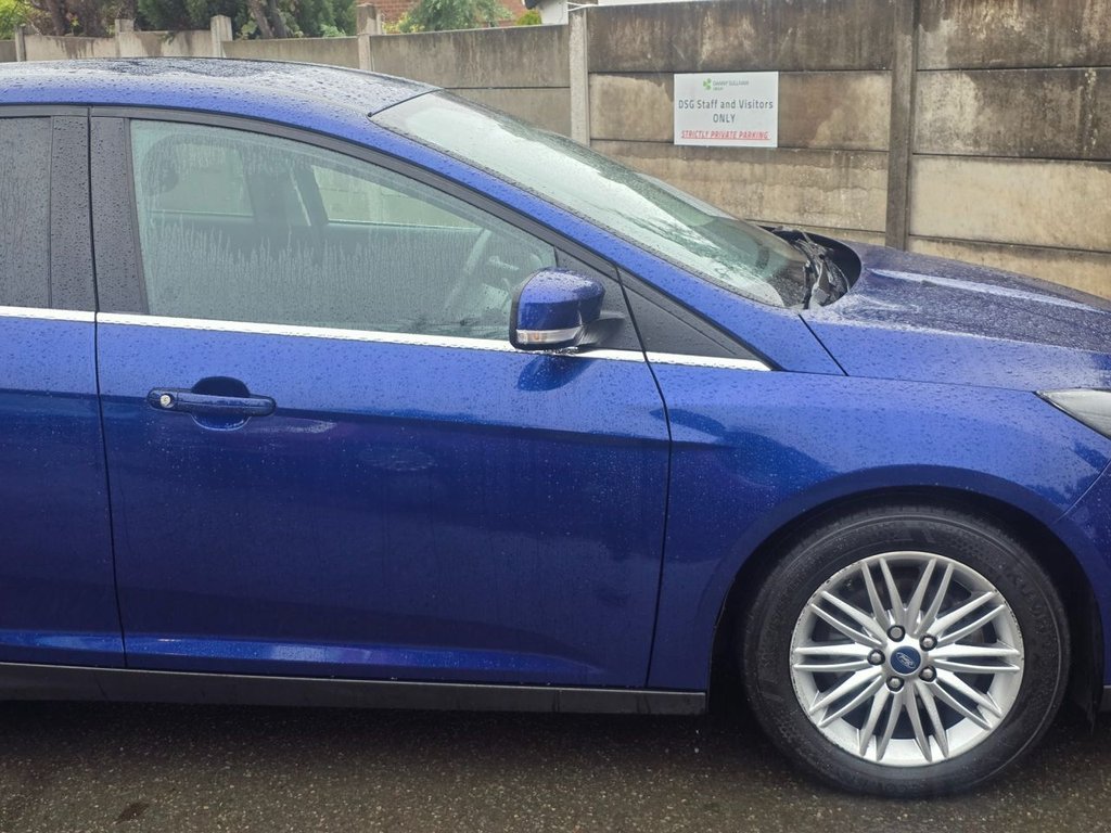 Used Ford Focus 2017 for sale - 76406529: Photo 5