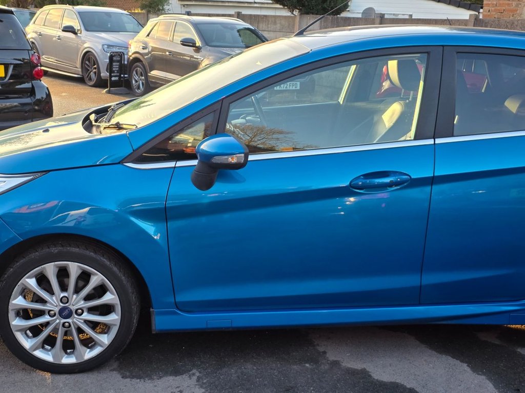 Used Ford Fiesta 2015 for sale - 76698555: Photo 21