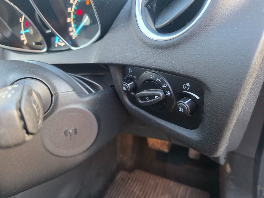 Used Ford Fiesta 2015 for sale - 76698555: Photo 30