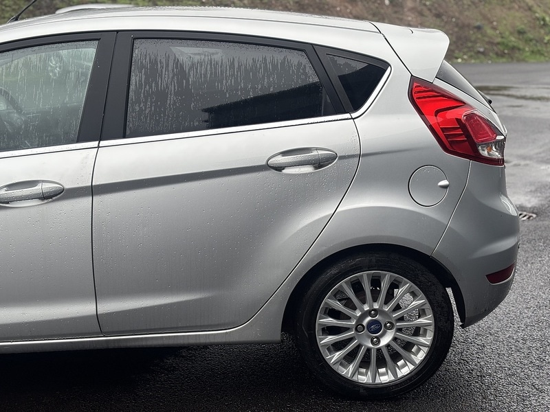 Used Ford Fiesta 2014 for sale - 77276882: Photo 7