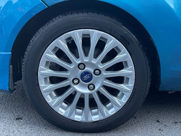 Used Ford Fiesta 2015 for sale - 76261024: Photo 25