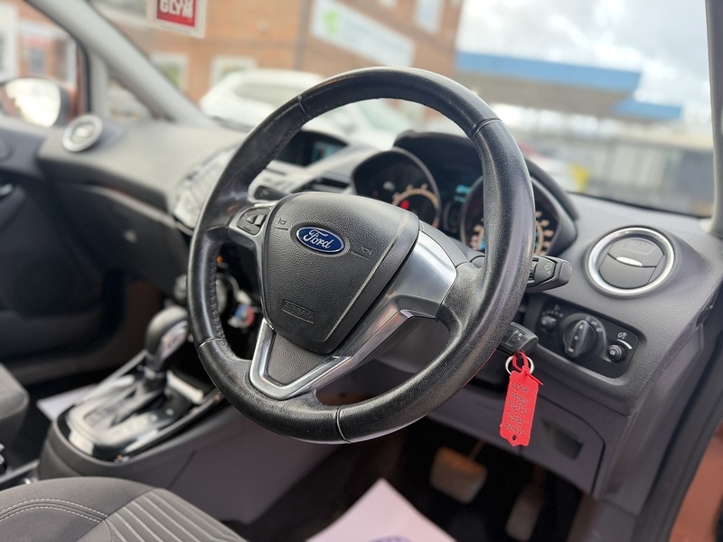 Used Ford Fiesta 2014 for sale - 78004033: Photo 3