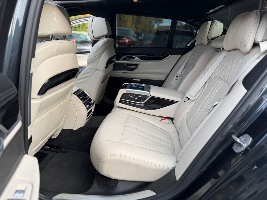 Used BMW 7 Series 2016 for sale - 76520674: Photo 31