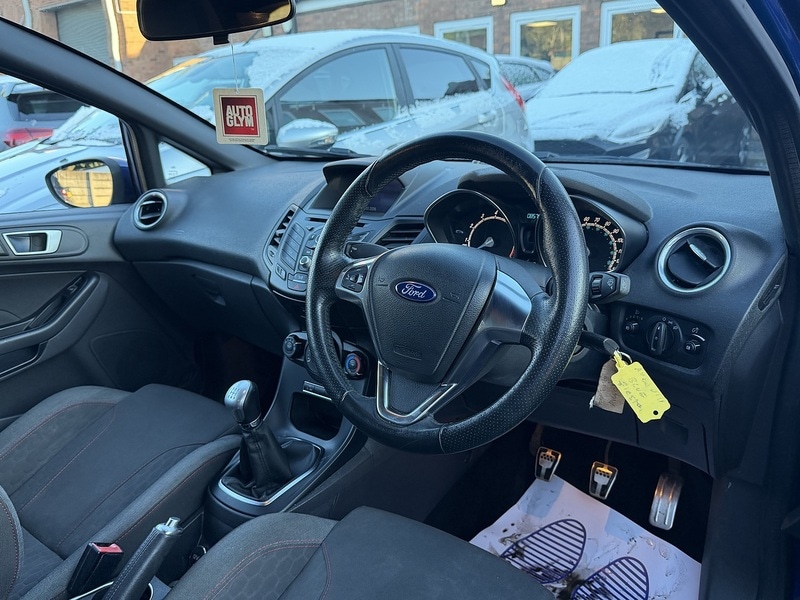 Used Ford Fiesta 2016 for sale - 77149347: Photo 32