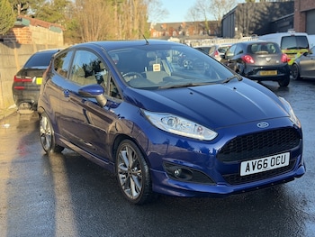 Used Ford Fiesta 2016 for sale - 77149347: Photo