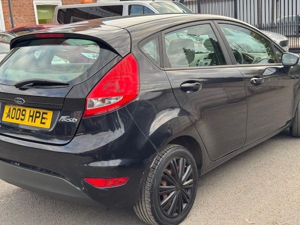 Used Ford Fiesta 2009 for sale - 76256401: Photo 17