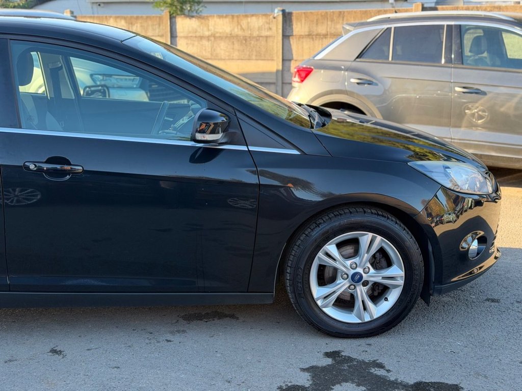 Used Ford Focus 2012 for sale - 76642789: Photo 11