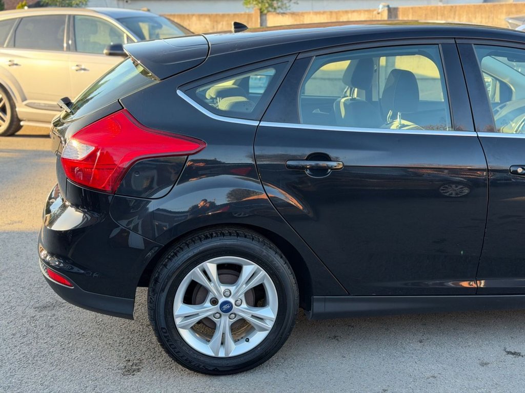 Used Ford Focus 2012 for sale - 76642789: Photo 12