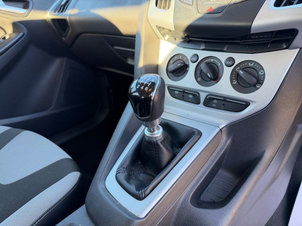 Used Ford Focus 2012 for sale - 76642789: Photo 23