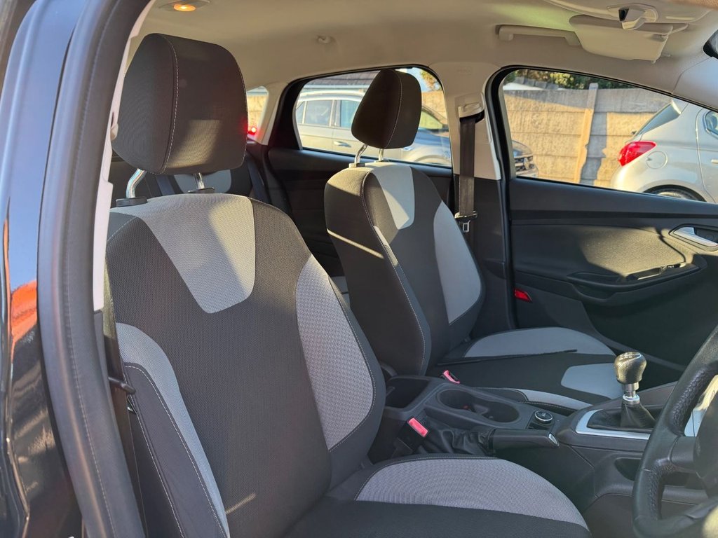 Used Ford Focus 2012 for sale - 76642789: Photo 25