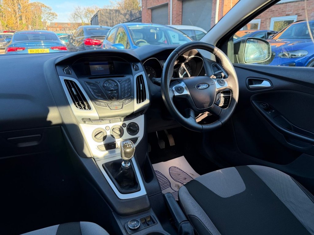 Used Ford Focus 2012 for sale - 76642789: Photo 26