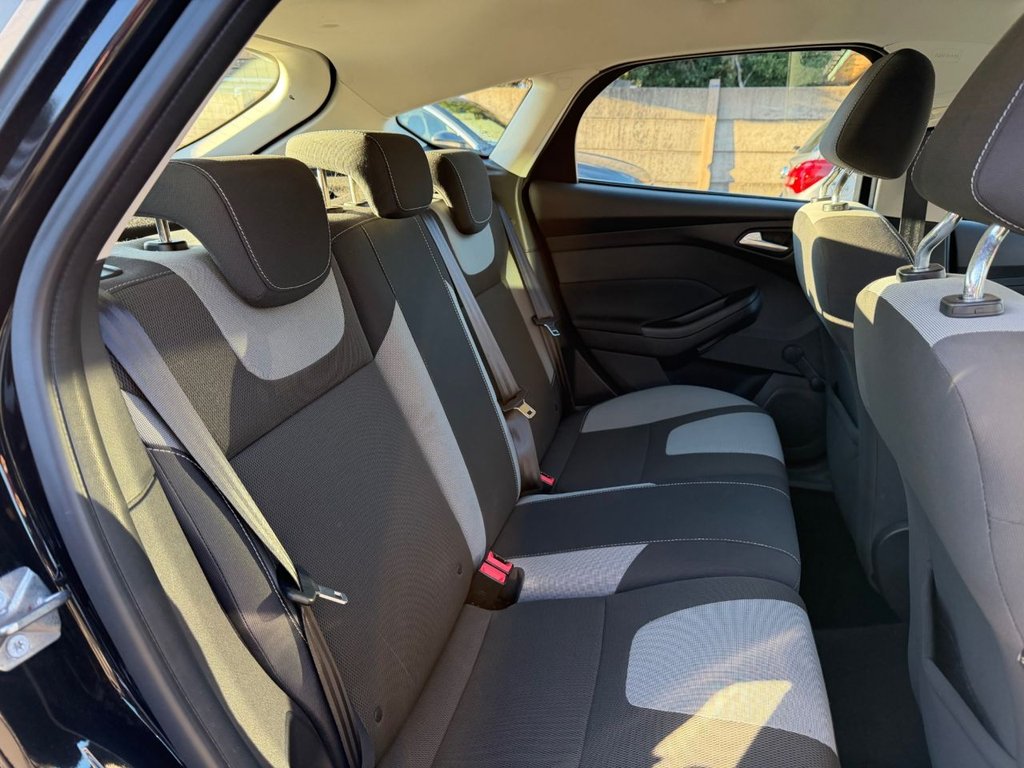 Used Ford Focus 2012 for sale - 76642789: Photo 30