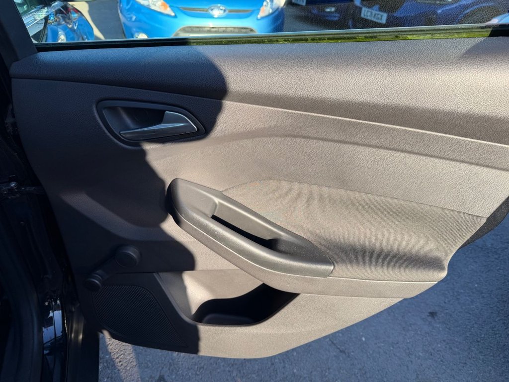 Used Ford Focus 2012 for sale - 76642789: Photo 31