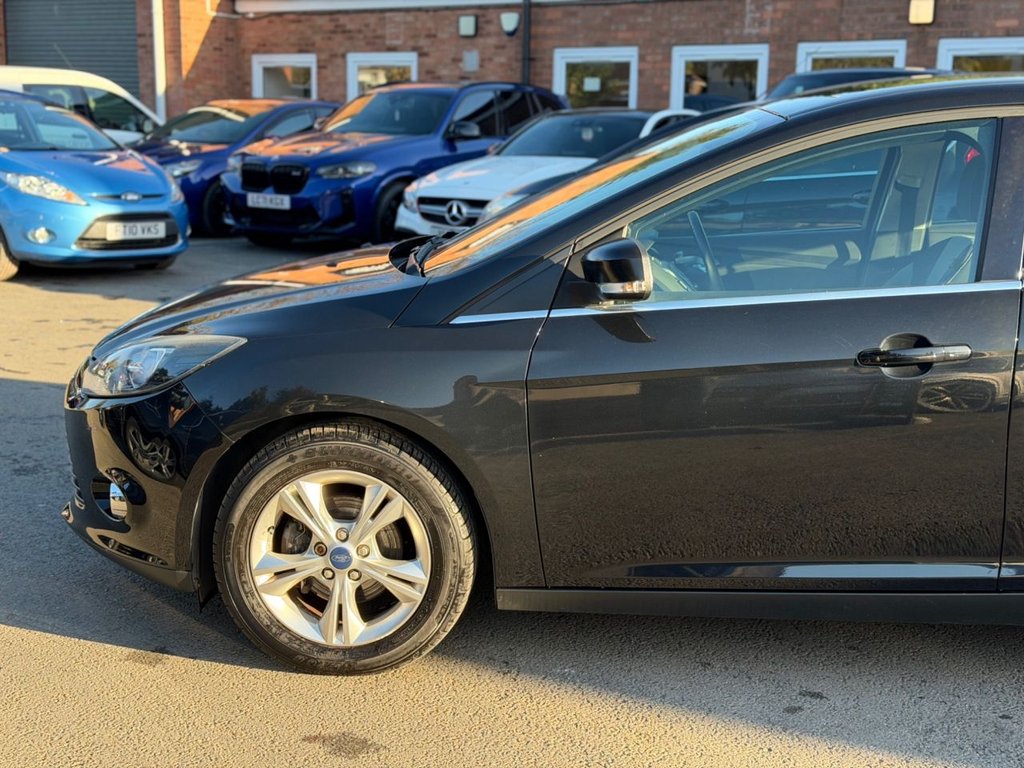Used Ford Focus 2012 for sale - 76642789: Photo 4
