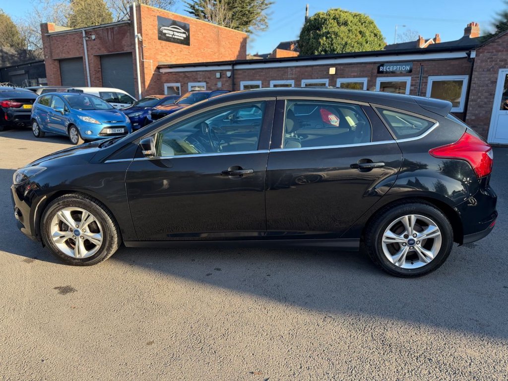 Used Ford Focus 2012 for sale - 76642789: Photo 5
