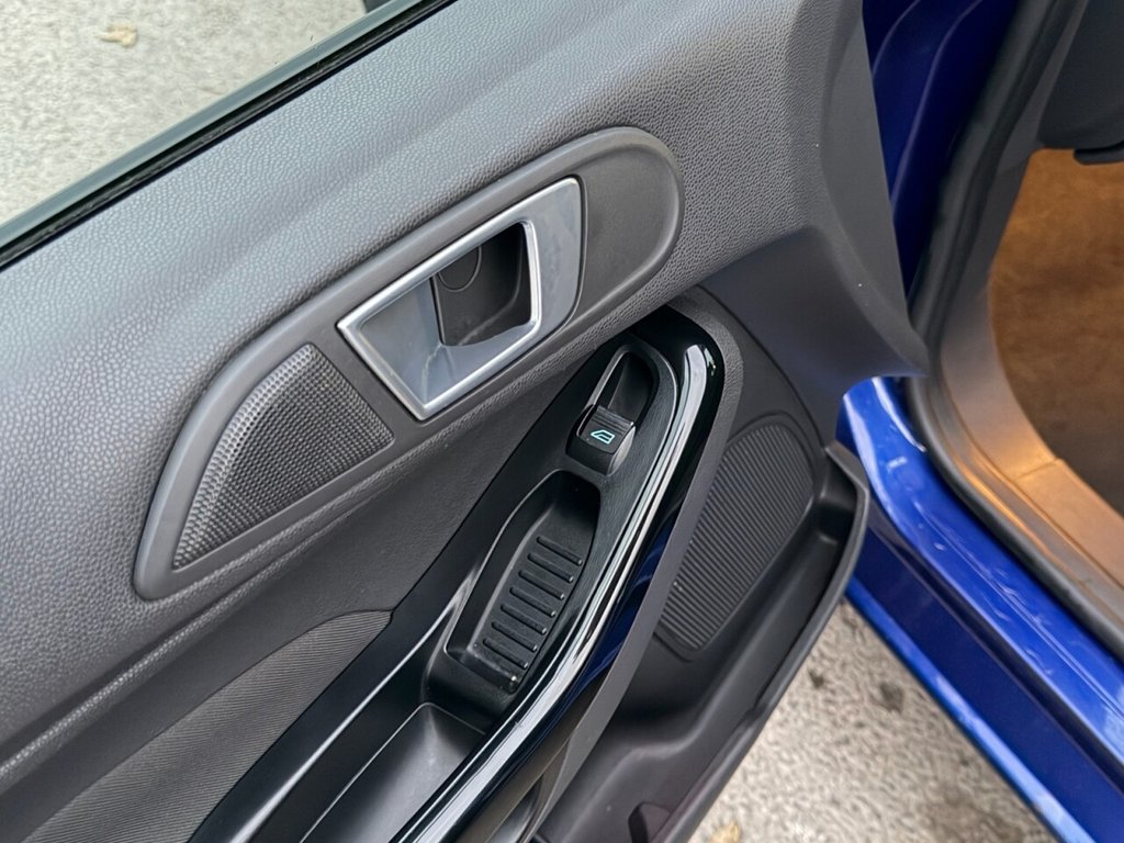 Used Ford Fiesta 2014 for sale - 76501024: Photo 44