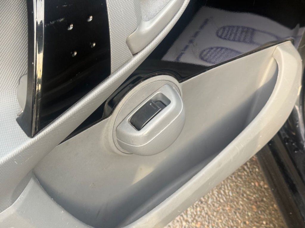 Used Citroen C1 2010 for sale - 76406412: Photo 17