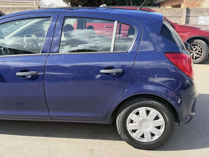 Used Vauxhall Corsa 2011 for sale - 78056744: Photo 28