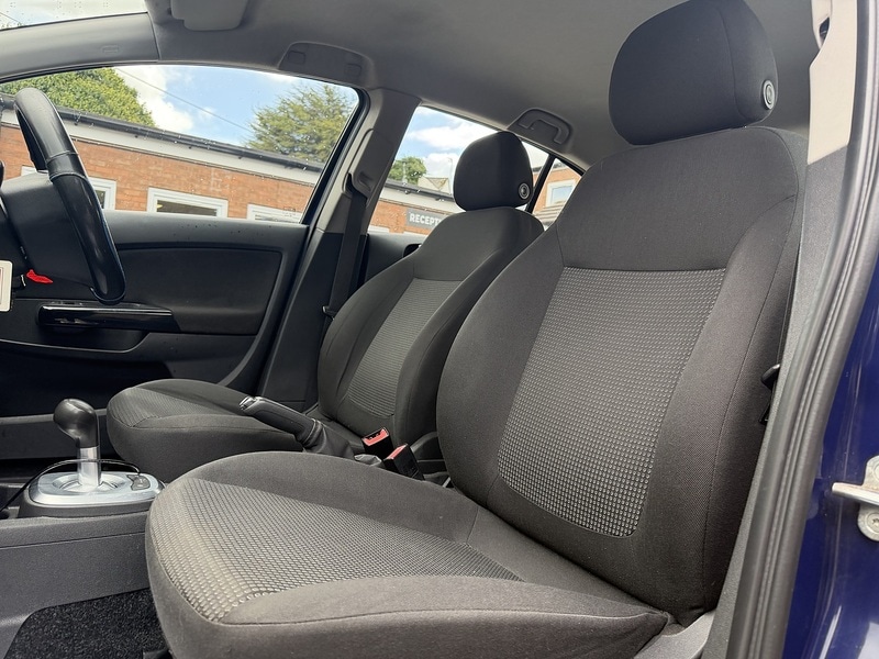 Used Vauxhall Corsa 2011 for sale - 78056744: Photo 38