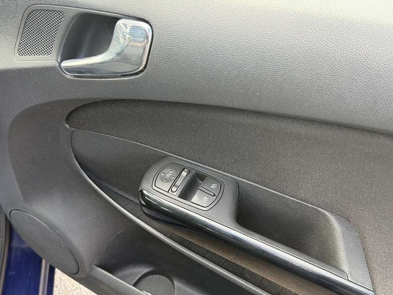 Used Vauxhall Corsa 2011 for sale - 78056744: Photo 47