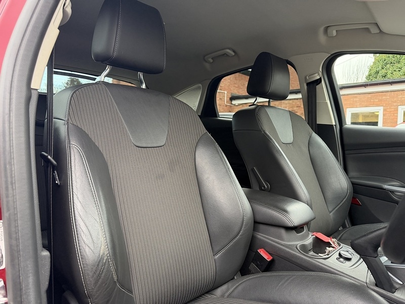 Used Ford Focus 2013 for sale - 77313790: Photo 45