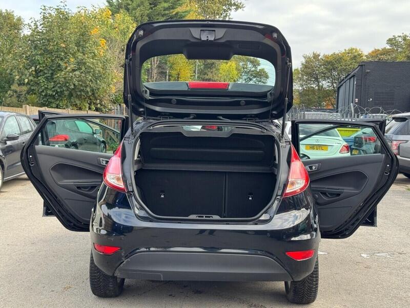 Used Ford Fiesta 2014 for sale - 77276929: Photo 11