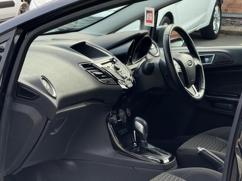 Used Ford Fiesta 2014 for sale - 77276929: Photo 25