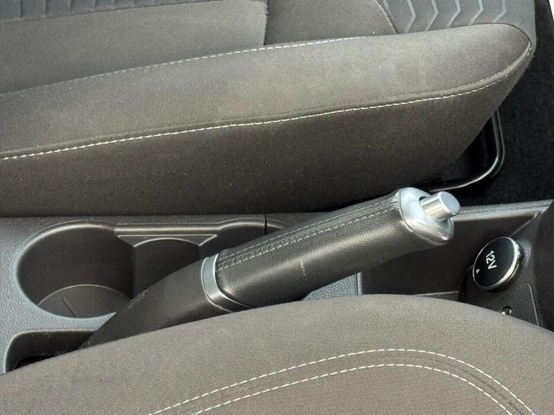 Used Ford Fiesta 2014 for sale - 77276929: Photo 44