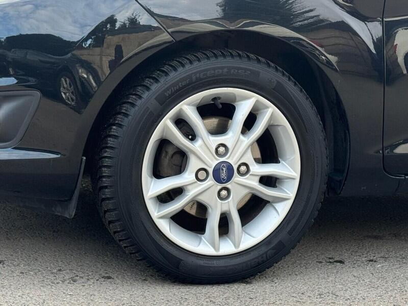 Used Ford Fiesta 2014 for sale - 77276929: Photo 48