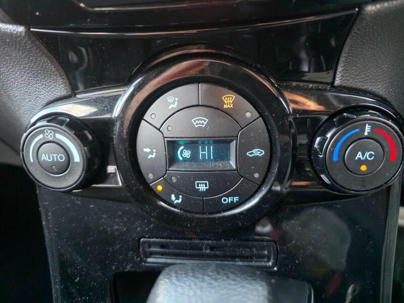 Used Ford Fiesta 2016 for sale - 77149414: Photo 41