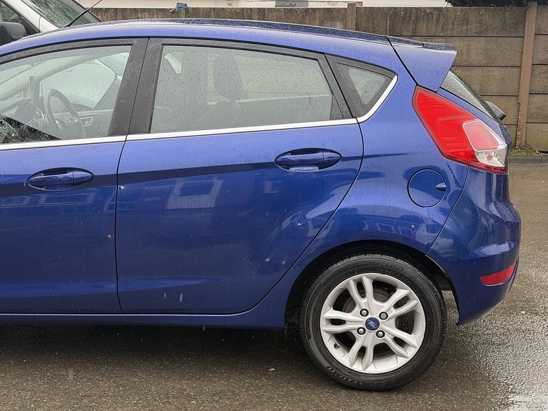Used Ford Fiesta 2015 for sale - 77475644: Photo 10