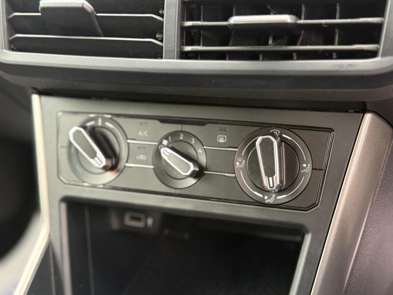 Used Volkswagen Polo 2019 for sale - 77149380: Photo 31