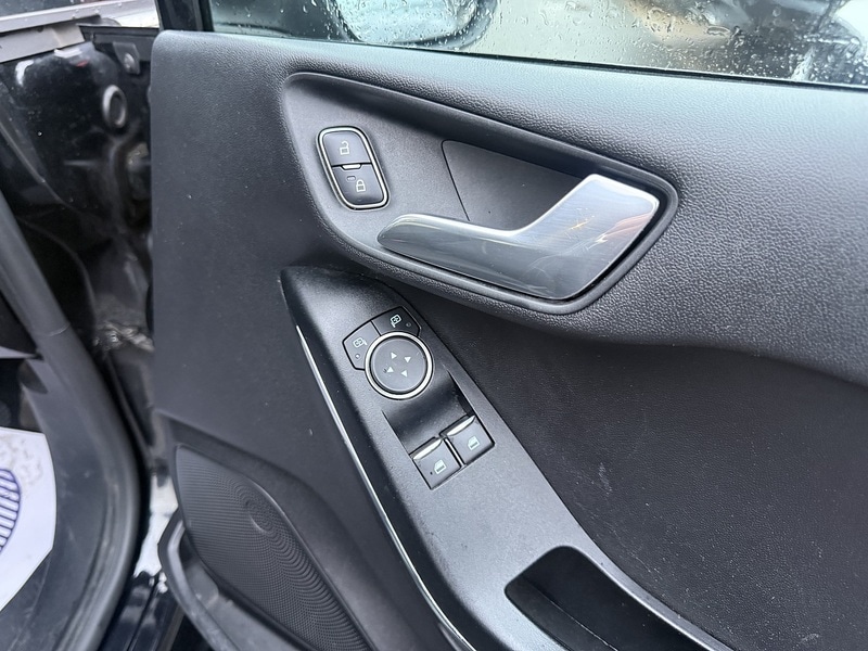 Used Ford Fiesta 2018 for sale - 77276871: Photo 16